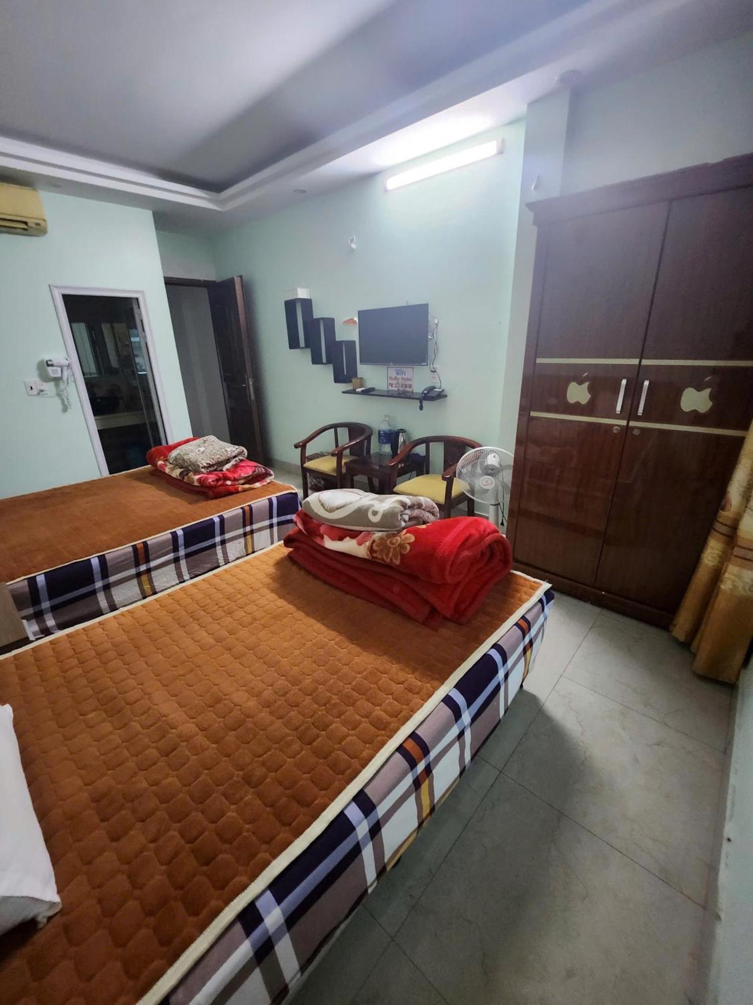 Ruby Hostel Ha Giang Esterno foto