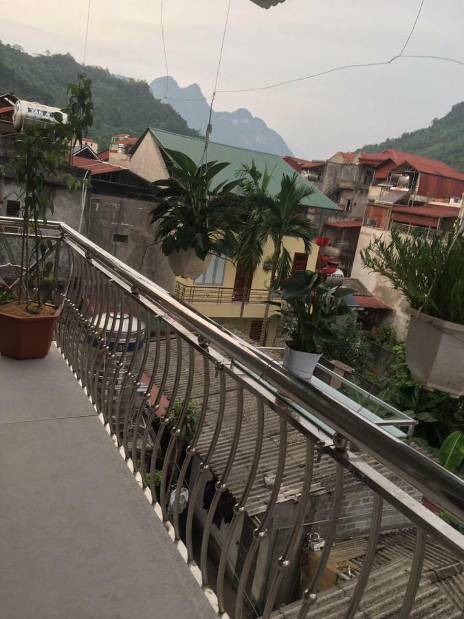 Ruby Hostel Ha Giang Esterno foto